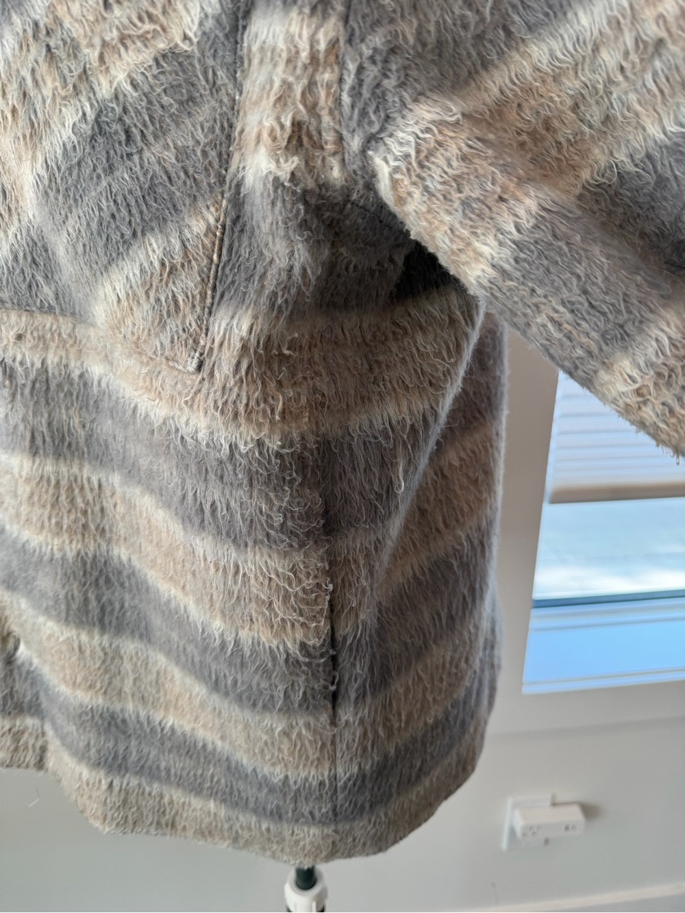 Frank & Oak Plush Plaid Button-Up Jacket in Beige and Gray - Picture 3 of 12